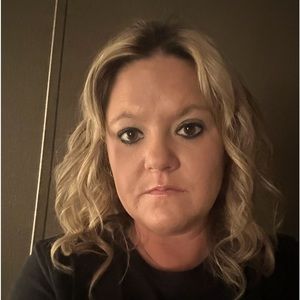 Meet your Posher, Kelli